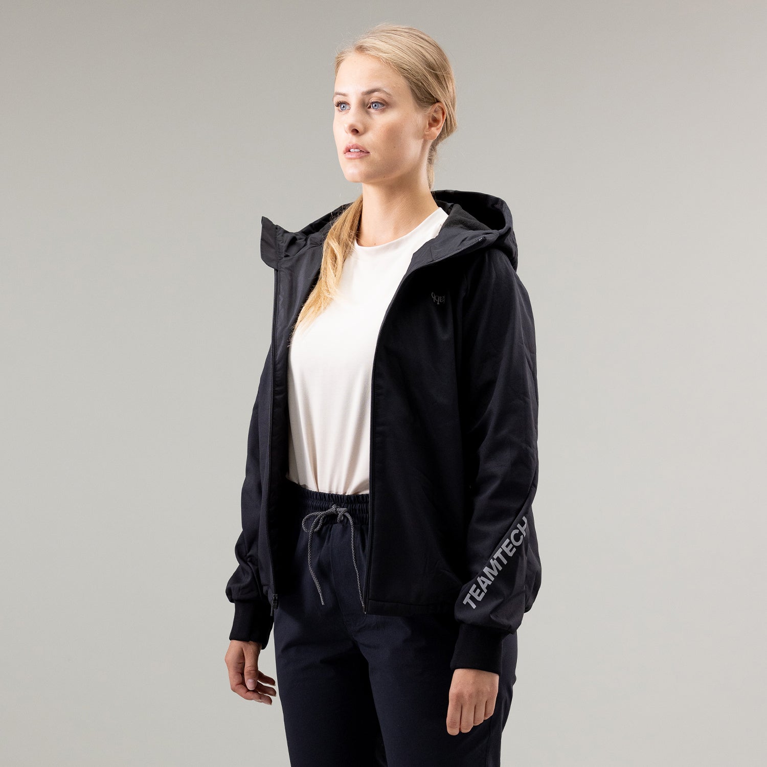 Hooded Commuter Shell Jacket - Unisex – ilabb Canada